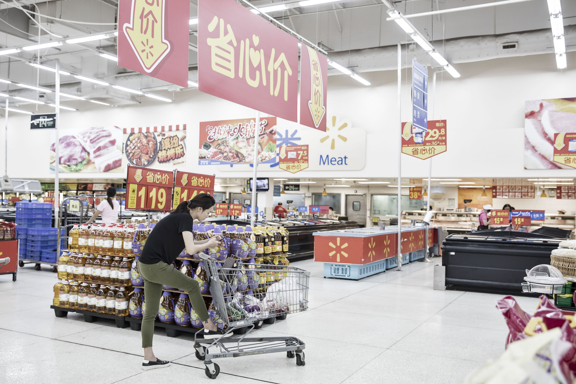 Wal-Mart: Brazil, China business is looking up - China 