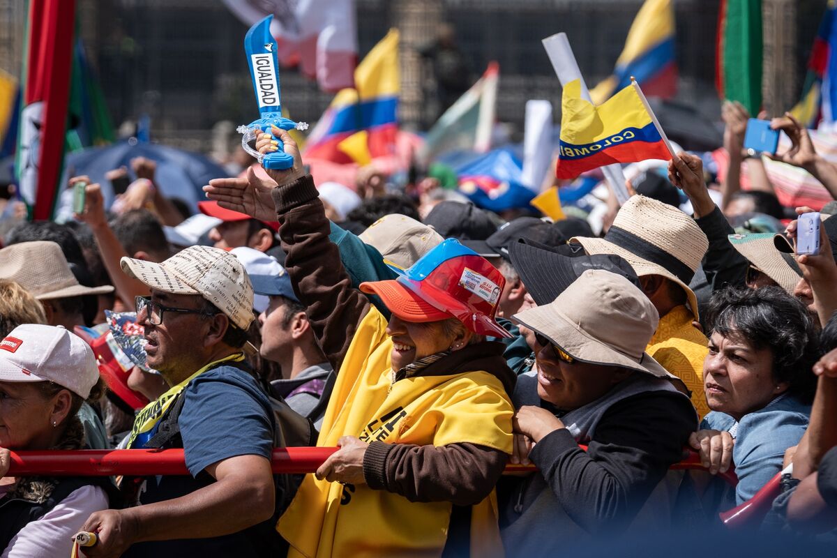 🟪"Corruzione in Colombia: Nuovi Arresti Minacciano la Riforma Pensionistica di Gustavo Petro"