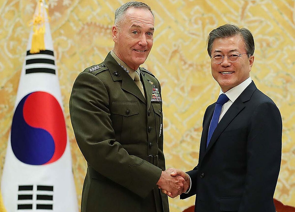 米制服組トップ 韓国防衛に尽力と再確認 北への軍事行動排除せず Bloomberg