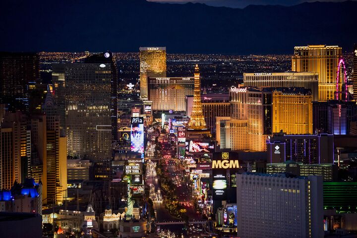 Report: Las Vegas Draws More Millennial, First-time Visitors - Bloomberg