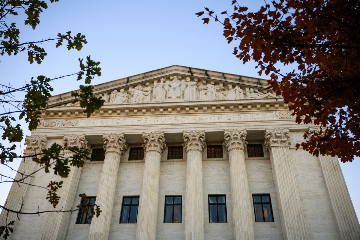 
                            Texas Voting Map Drawn By GOP Revived By Supreme Court’s Alito For Now