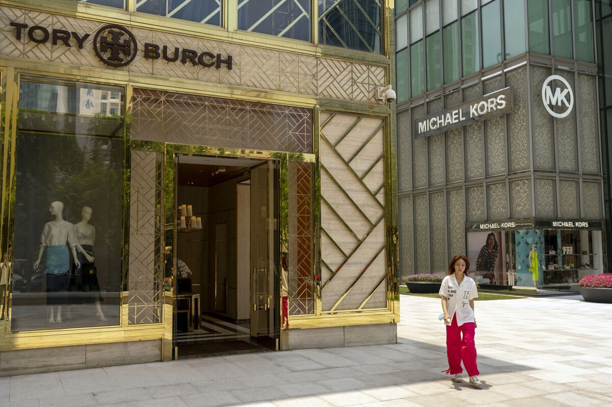 Tory Burch Seeks Loan to Buy Back General Atlantic’s Stake