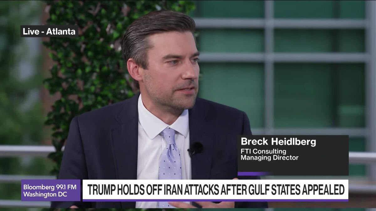 Trump Threatens Iran With ‘Big Hit’ If There’s No Deal Soon