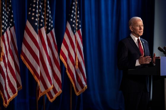 Biden, Warren Call for De-Escalating Tensions After Iran Strike