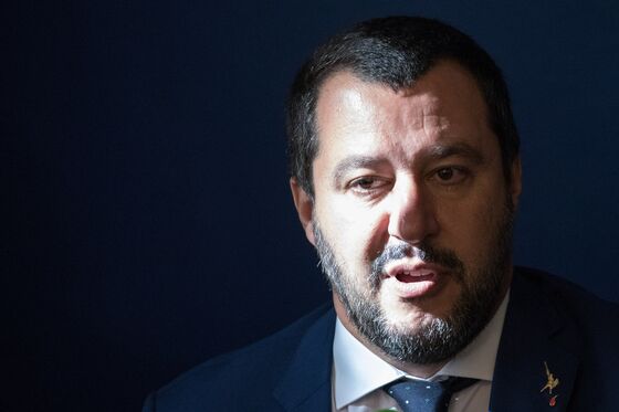 Salvini Rushes Back to Rome to Tackle Coalition Tensions