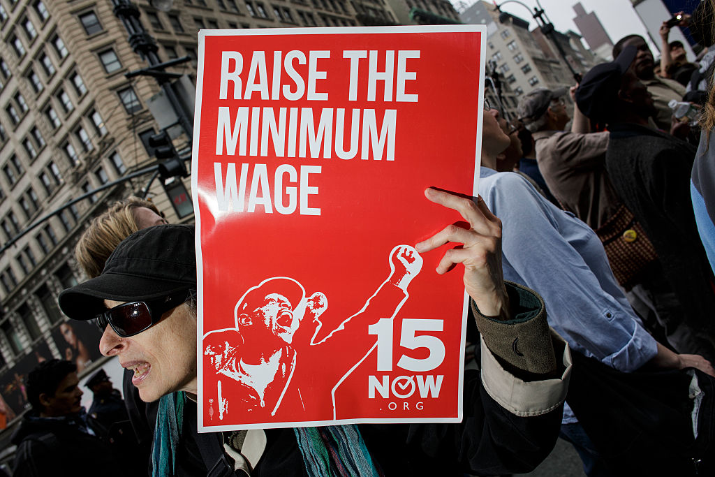 15 Minimum Wage Subverts Biden Covid 19 Recovery Plan Bloomberg