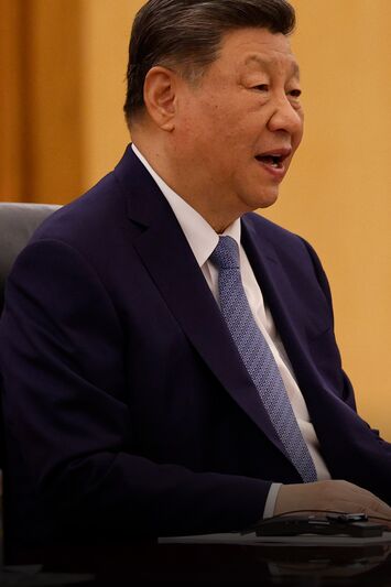 World Leaders Turn to China’s Xi as Iran War Drags On