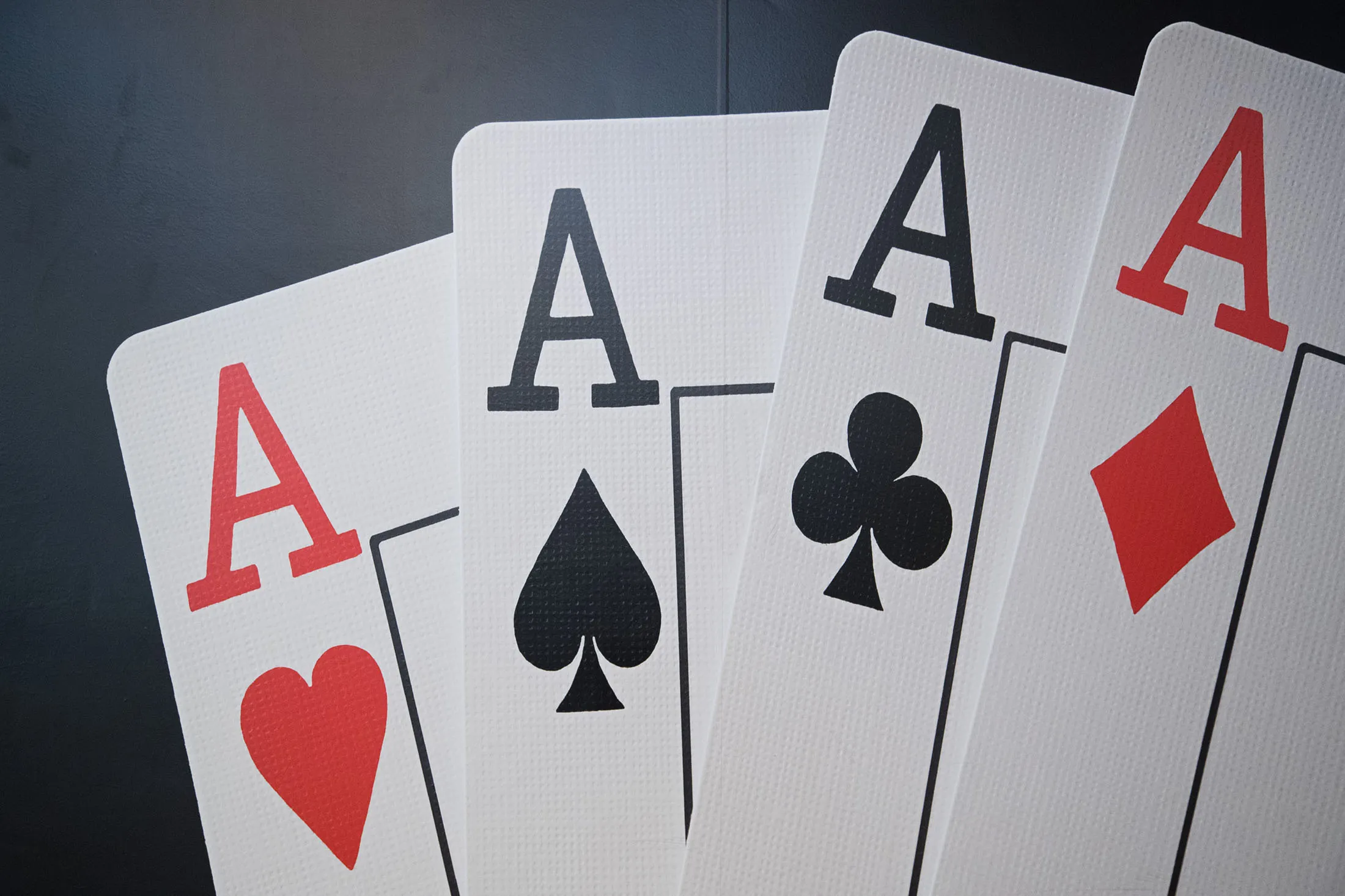 1497577438_cards casino gambling