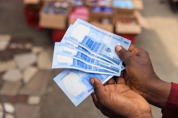 Chaotic New Naira Banknote Shortages Causes Bank Queues