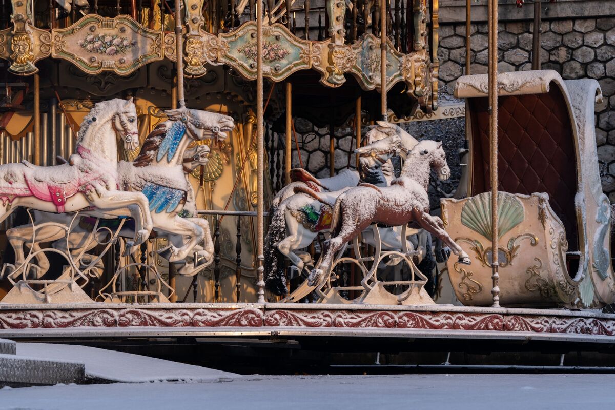 assets.bwbx.io image