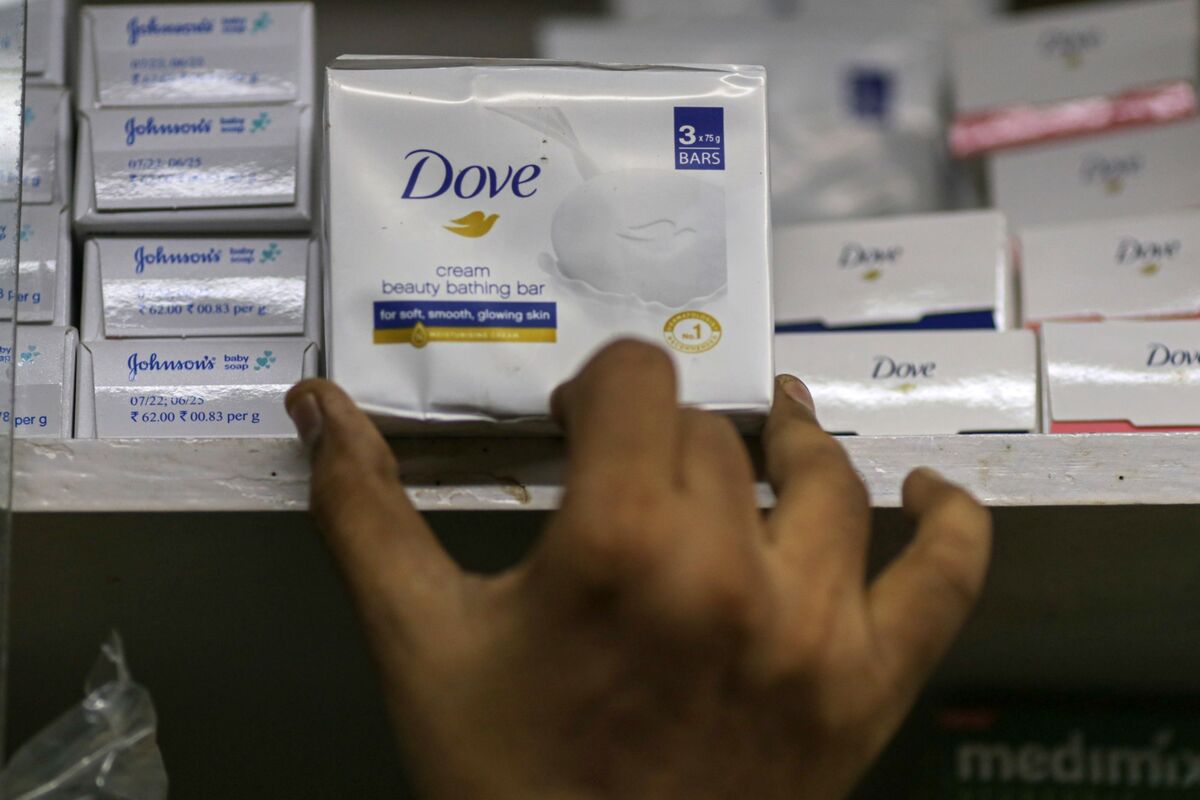 Indian Firms Plan Fresh Price Hikes, Testing Inflation Outlook