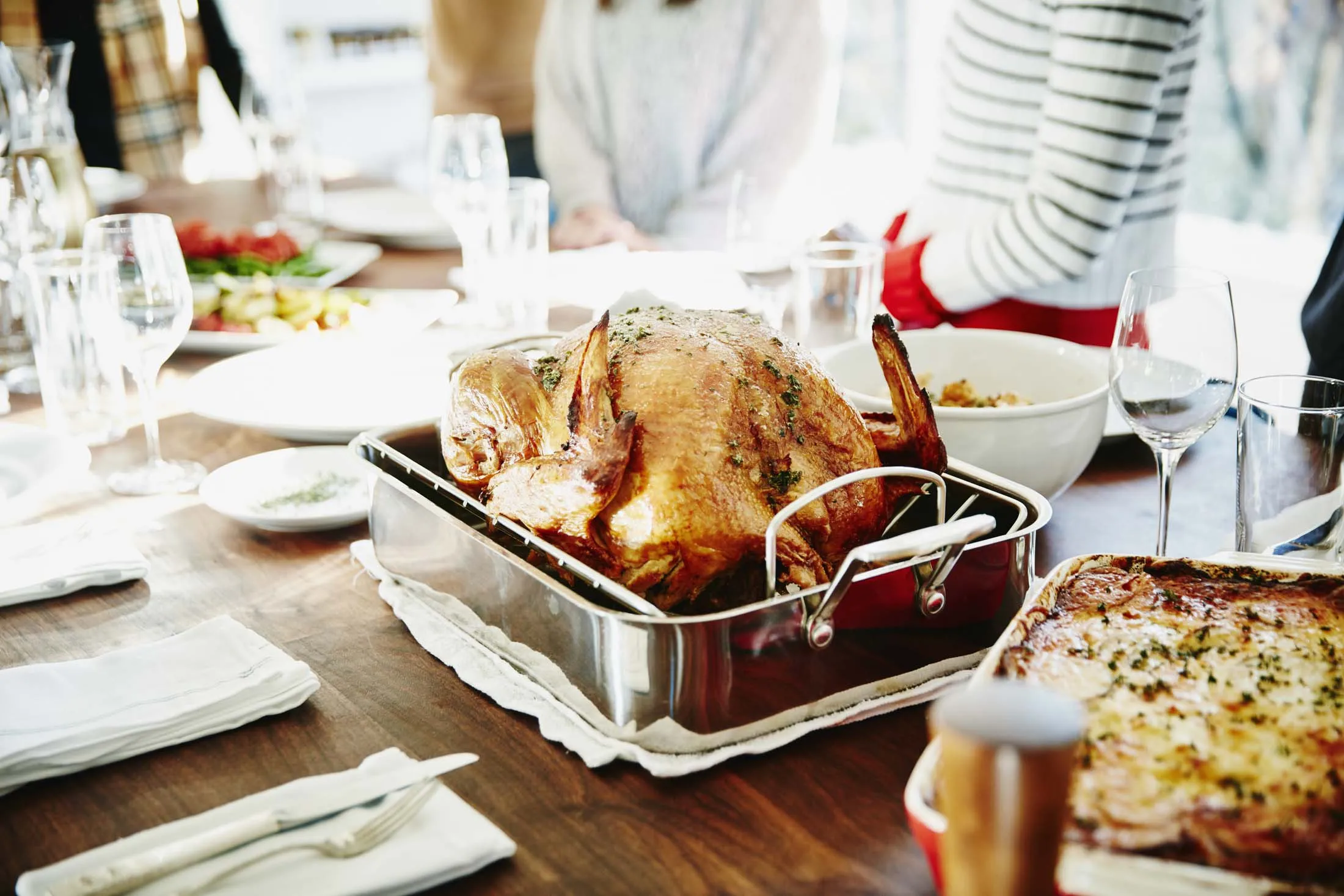 Thanksgiving Dinner Costs $23 More at Walmart Than at Aldi - Bloomberg