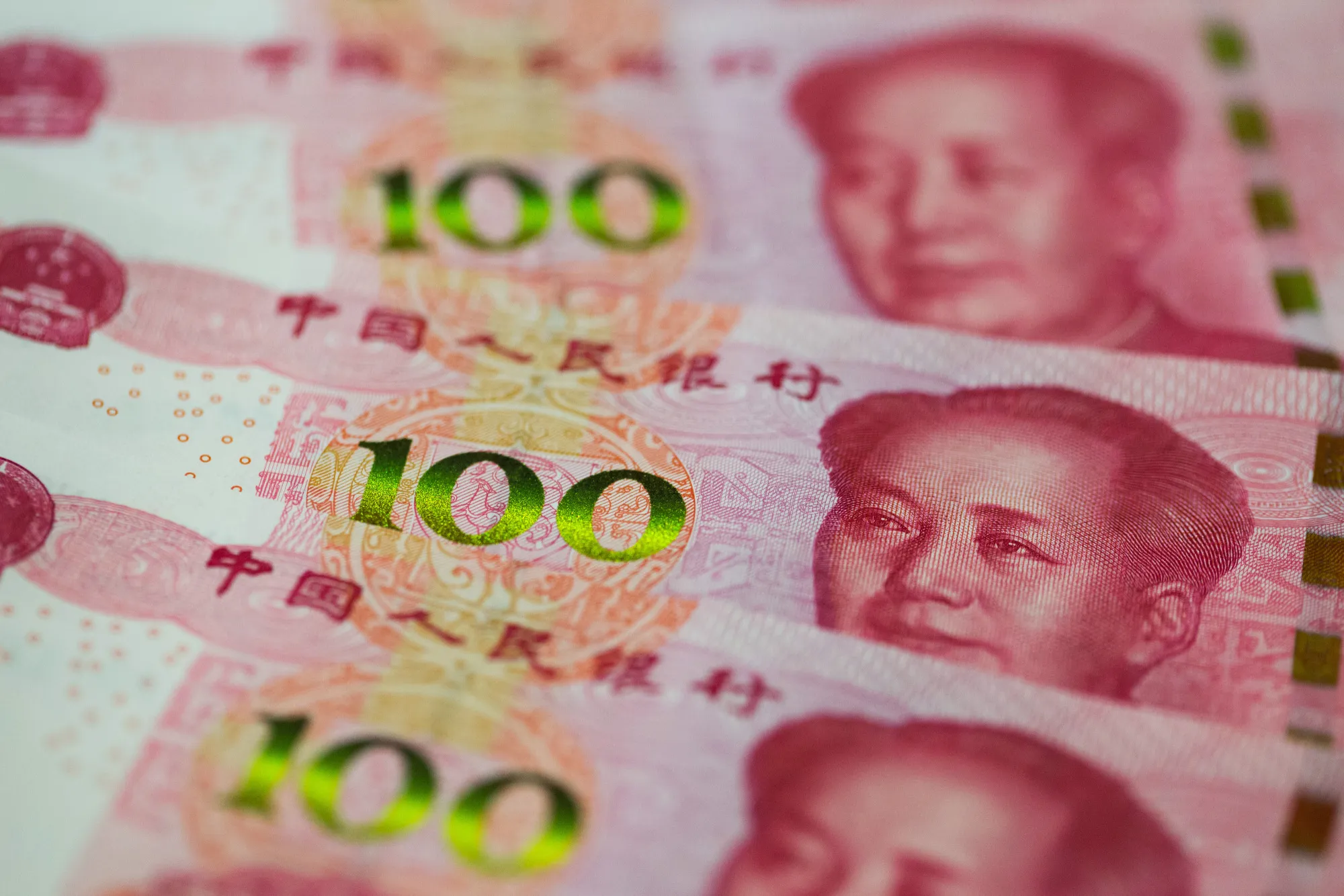 Views Of Chinese Yuan As Yuan Crunch Spurs Banks to Hoard Abroad as China Curbs Outflows