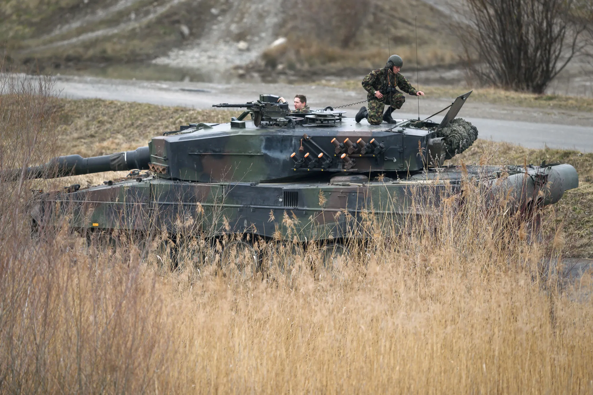 A Swiss army Leopard 2 tank.