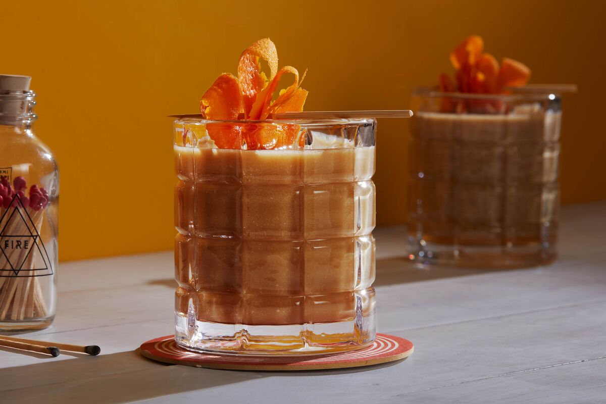 Best Drinks for Summer Bourbon Whiskey Recipe for Camping