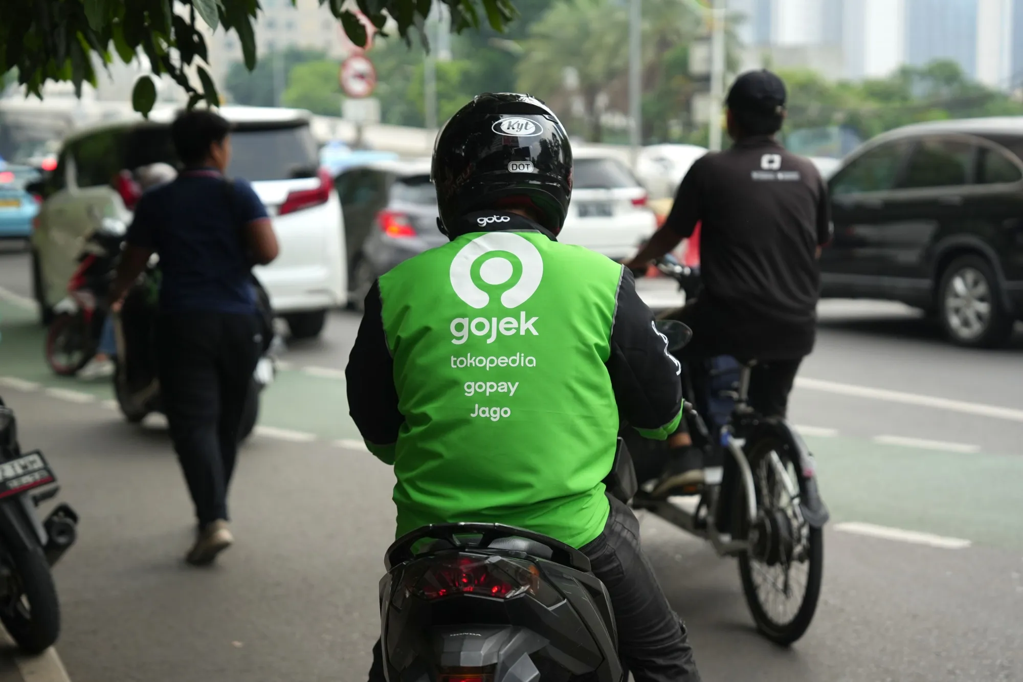 A Gojek driver&nbsp;in Jakarta.
