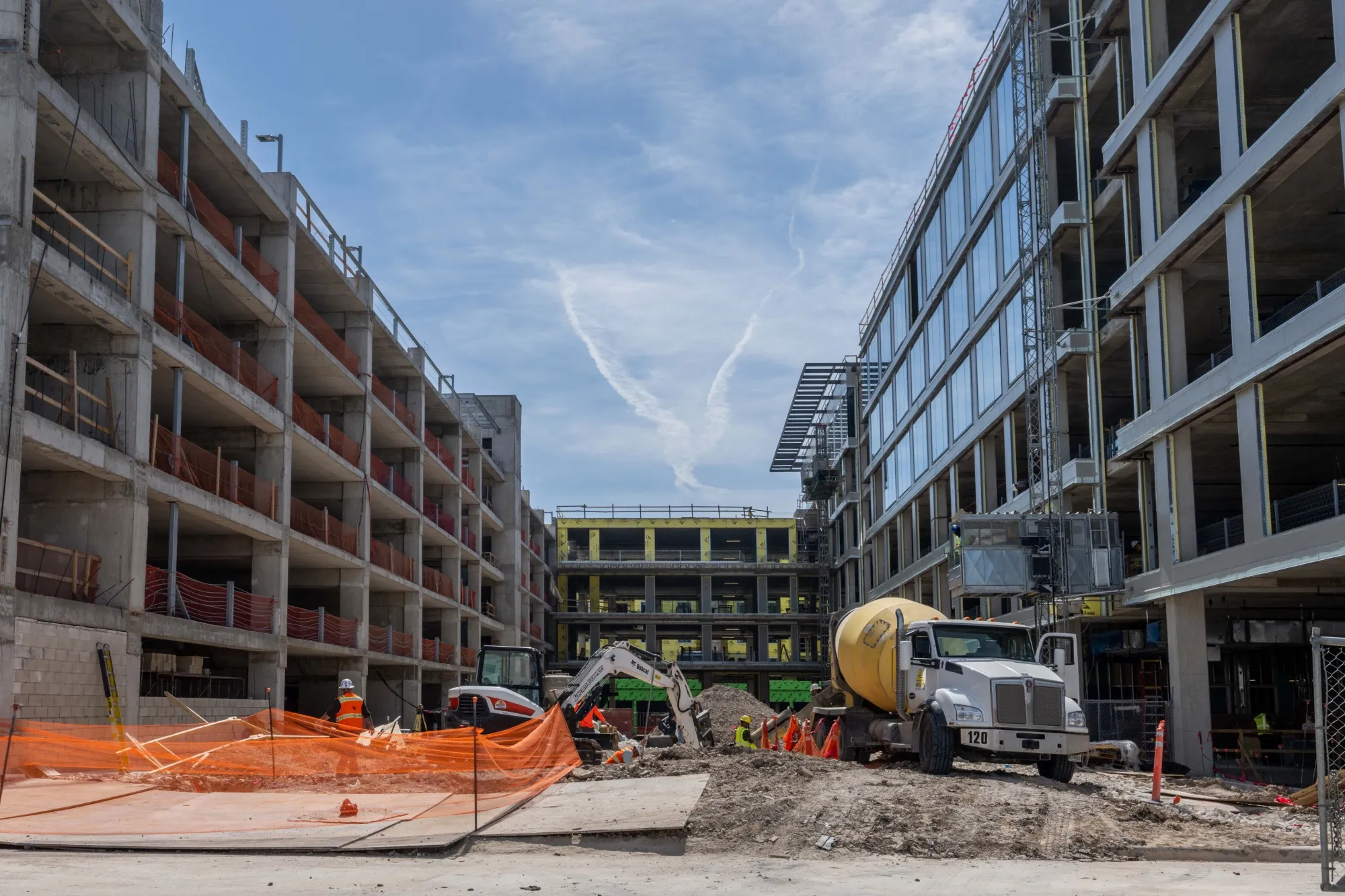 Apartments under&nbsp;construction&nbsp;in Austin. Texas has been far more effective in building new housing than other US states.&nbsp;