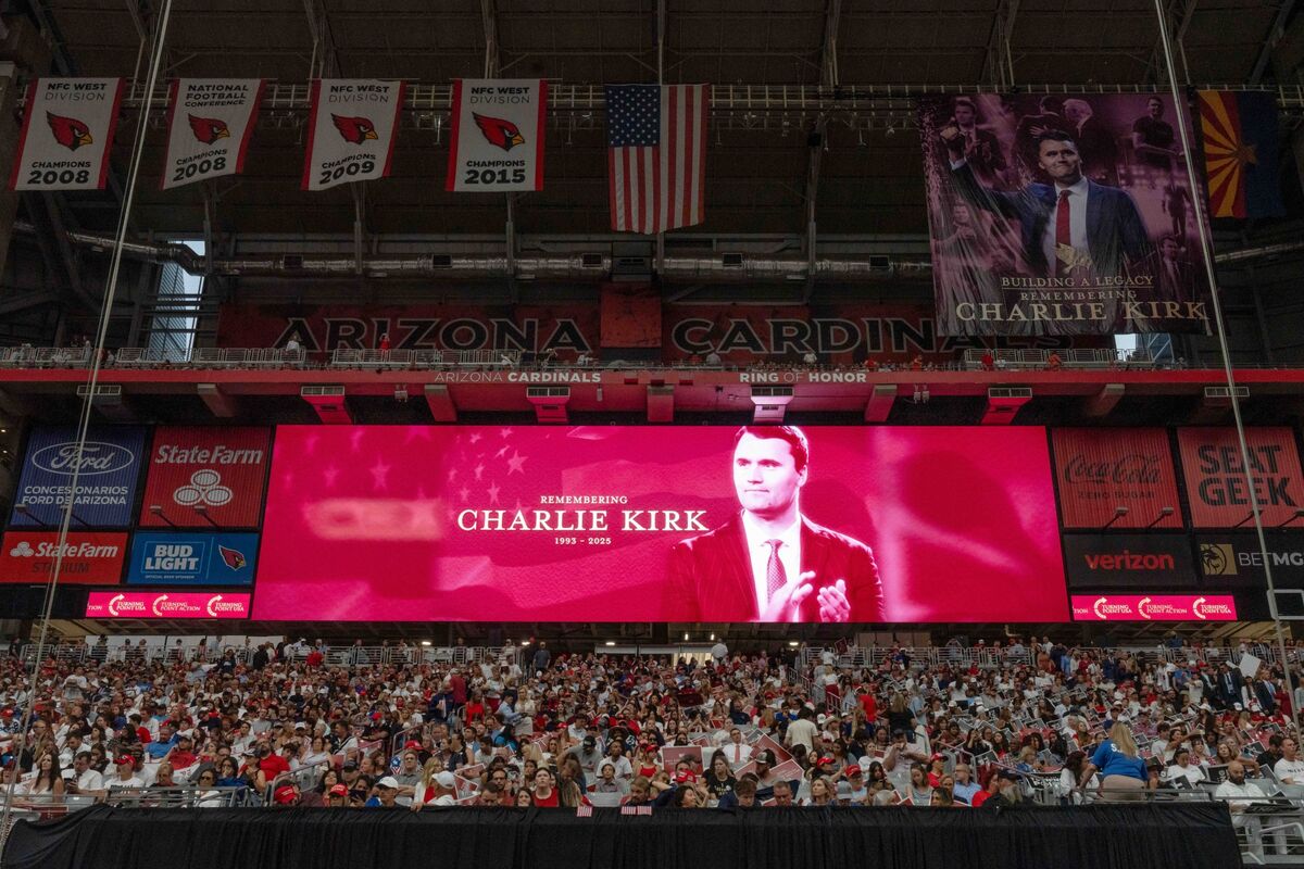 Trump Attends Kirk Memorial as Political Anger Intensifies