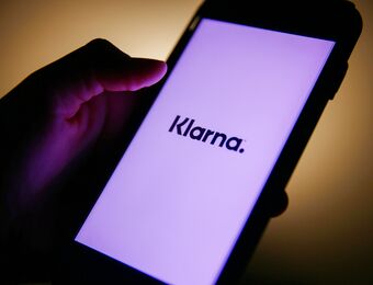 relates to Klarna Is Turning Over Fewer UK Customers to Debt Collectors