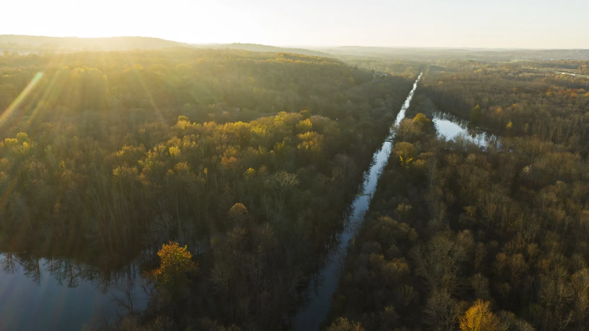 When it opened in 1825, the Erie Canal carved a commercial highway&nbsp;across New York State.