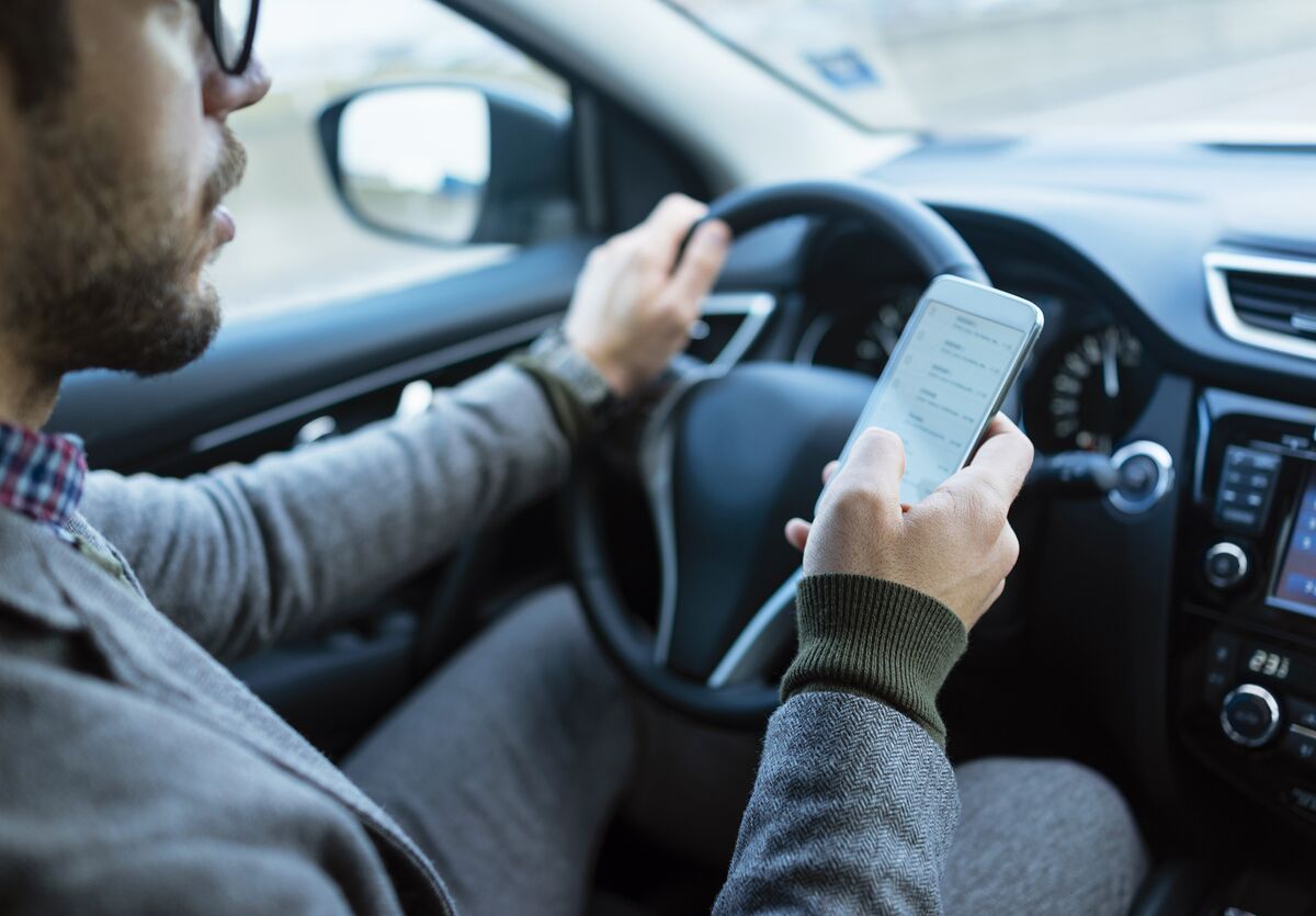 Distracted driving has become an 'epidemic,' new report suggests