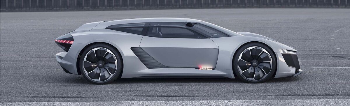 Audi PB18 e-tron Supercar Stats, Equipment, Photos - Bloomberg