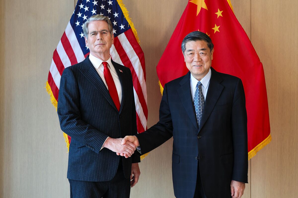 US and China Hail Constructive Talks on AI, Trade Before Summit