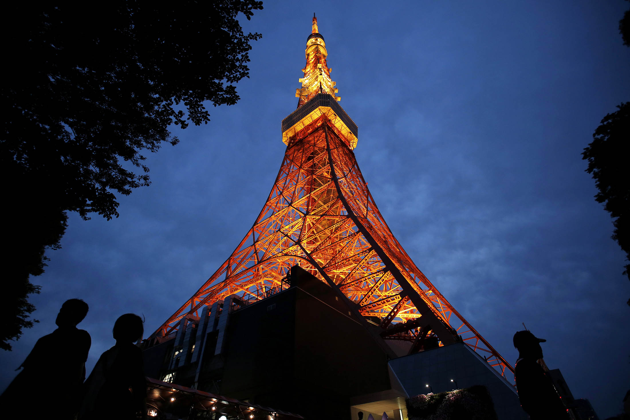 How Low Can You Go? Deposit Rates Hit 0.00% at Japan’s Banks - Bloomberg