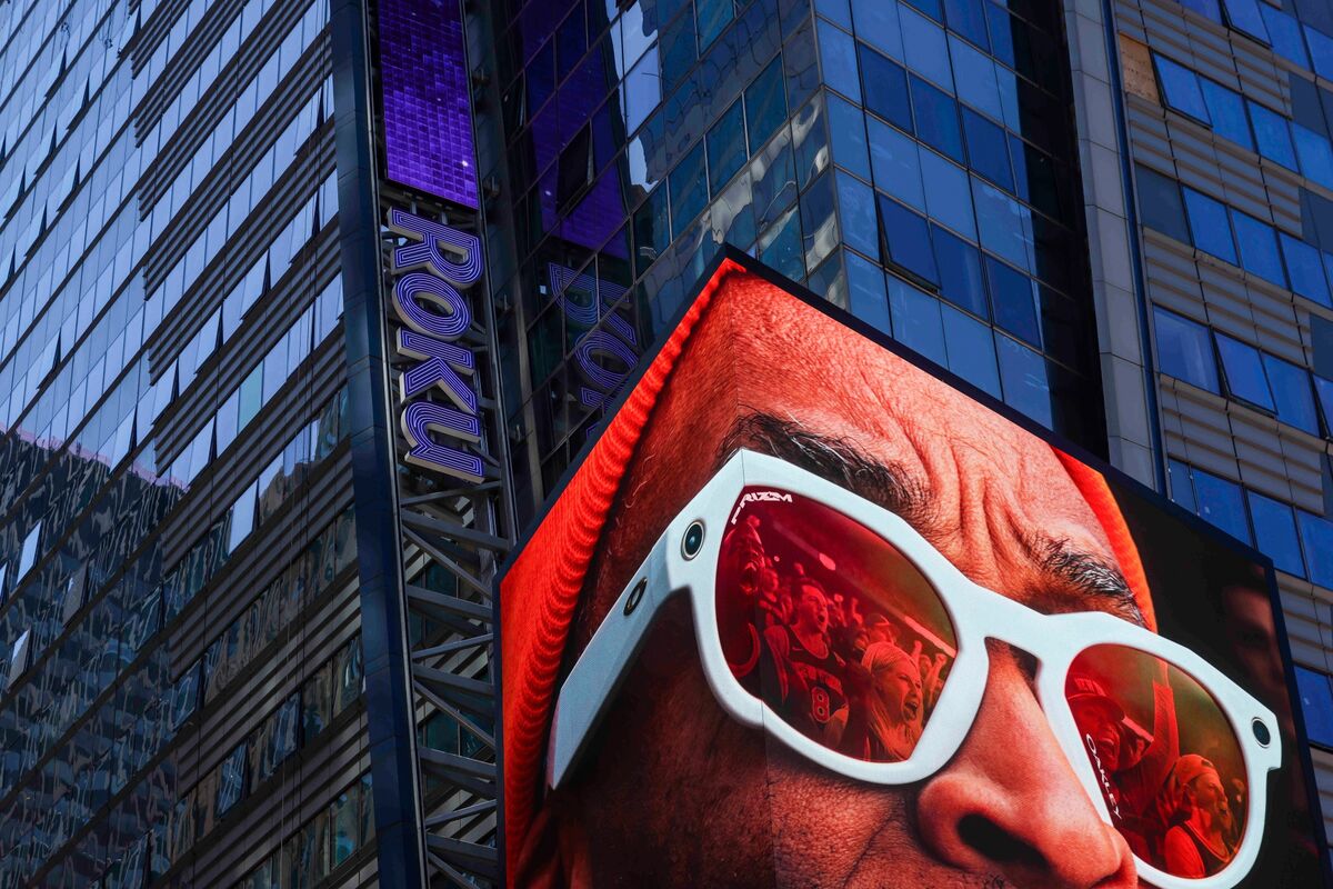 bloomberg.com - Jessica Karl - The M&A Plot Twist No One Saw Coming