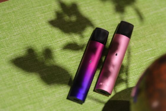 China’s Vaping Crackdown Hasn’t Stopped Its Producers … Yet