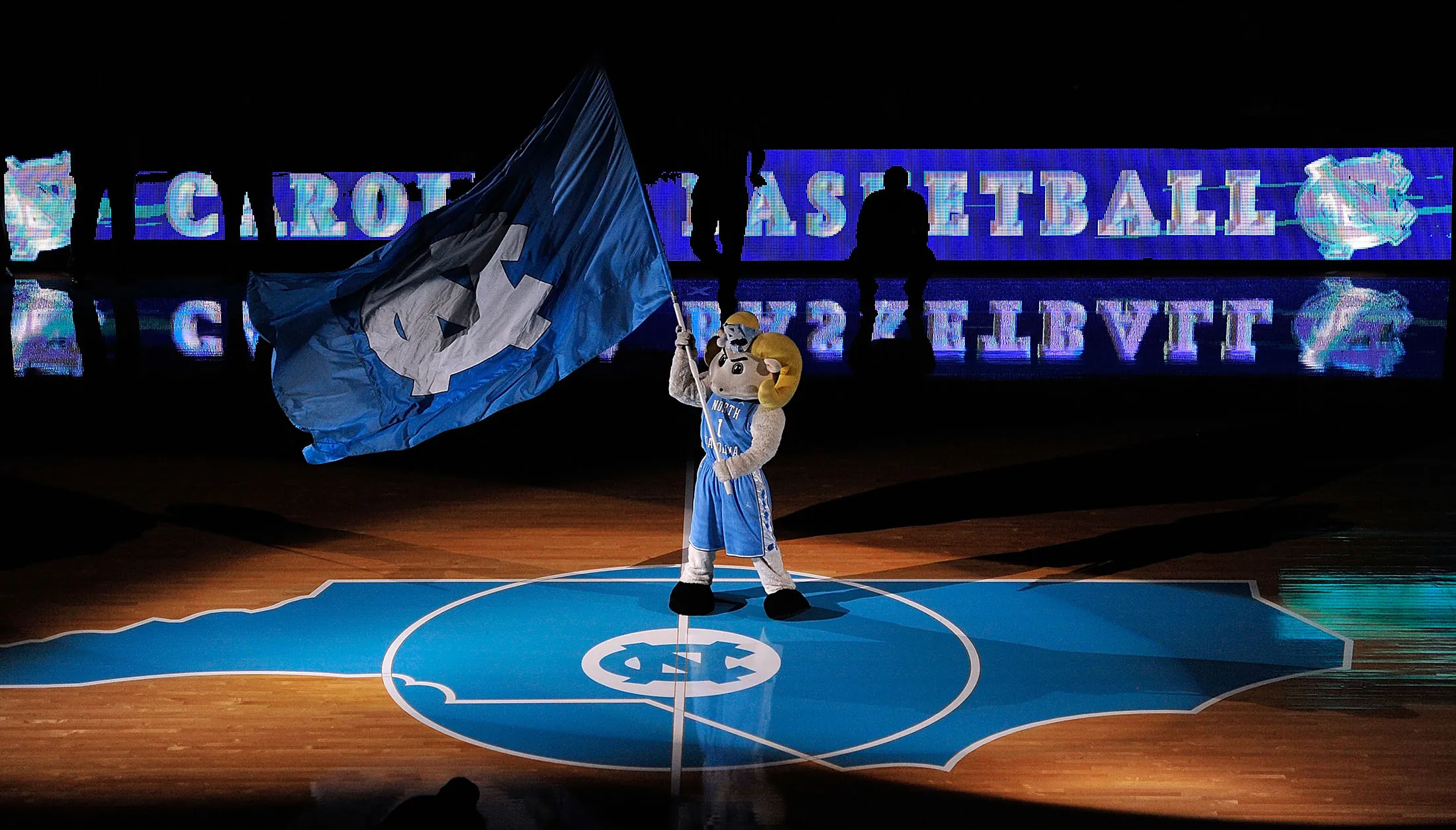 UNC Tar Heels Flag - 4x6 Foot Large University Of North Carolina Polyester Flag