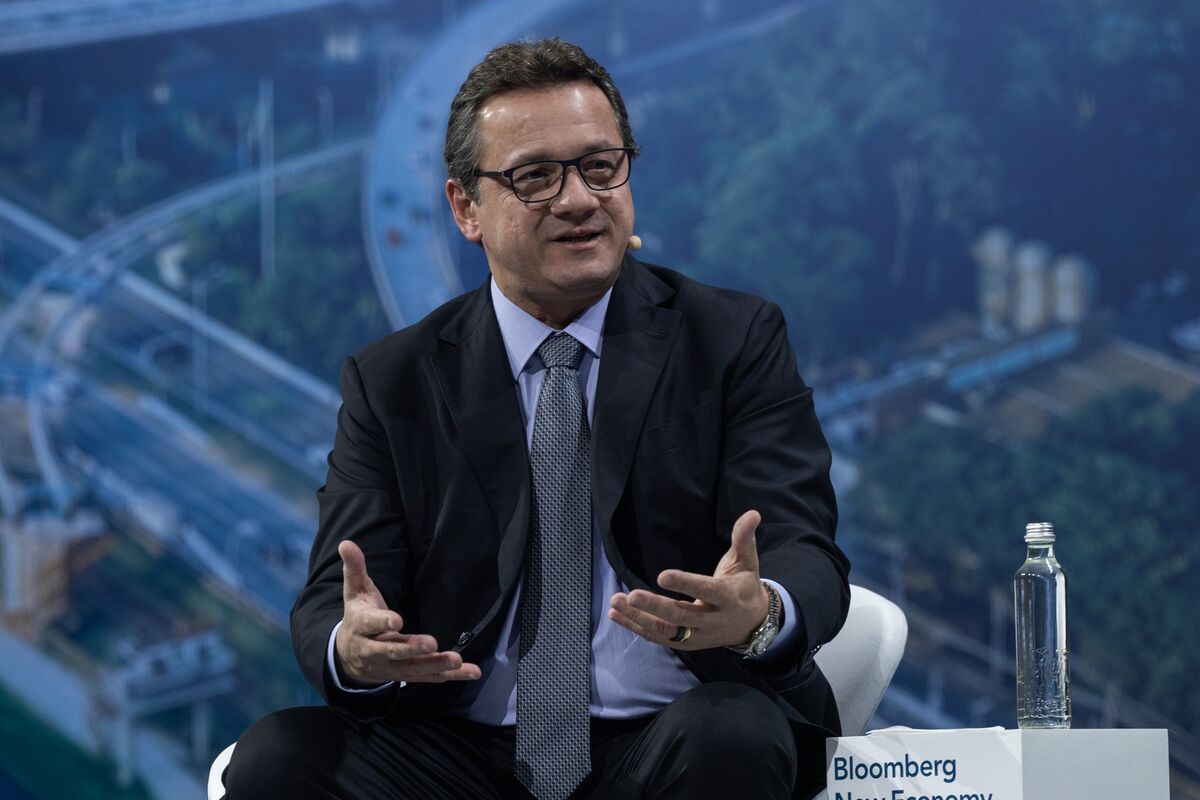 assets.bwbx.io image