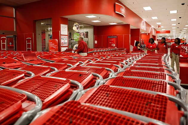 Retailers, Banks Target Each Other in Data-Security Blame Game