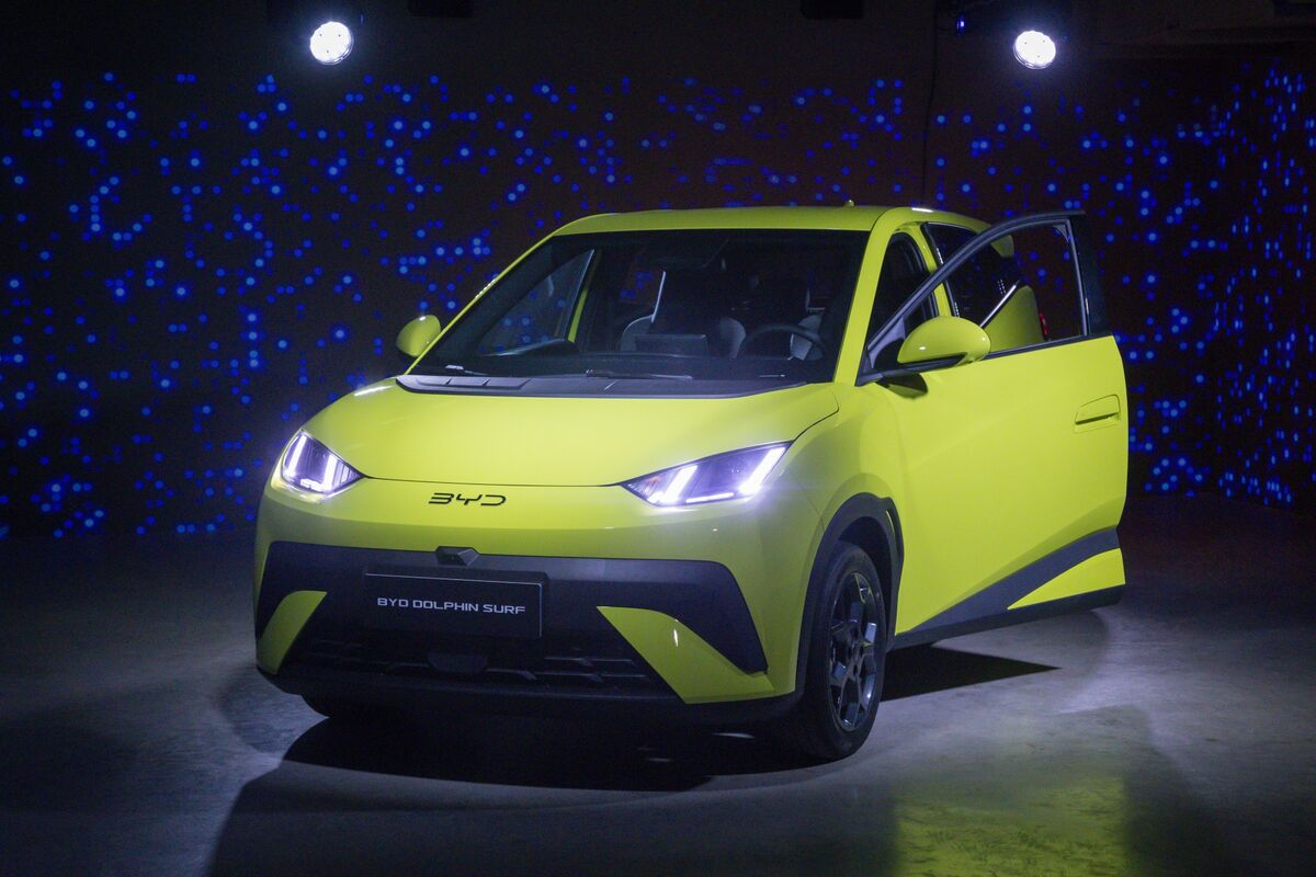 bloomberg.com - Albertina Torsoli - Electric-Car Sales Soar 52% in Europe With Fuel at Record Highs