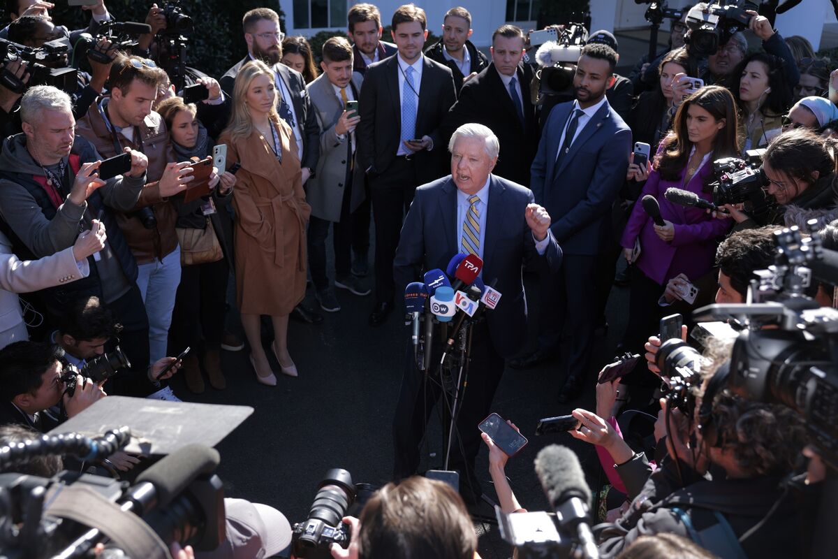 Lindsey Graham’s Death Deprives the GOP of Its Whisperer-in-Chief
