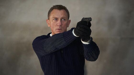 James Bond Becomes Theaters’ New Hope for a Box Office Jolt