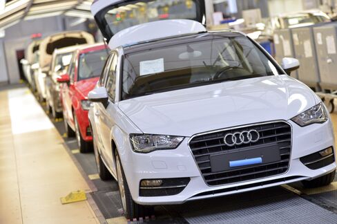 Audi Unveils A3 Sedan to Woo Buyers in American, Chinese Markets