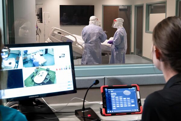 Workouts, TV and Hantavirus Tests: Inside the US Quarantine Unit