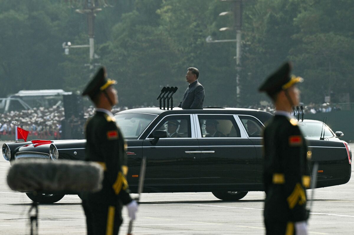 China Parade No-Shows Fan Speculation of Widening Military Purge