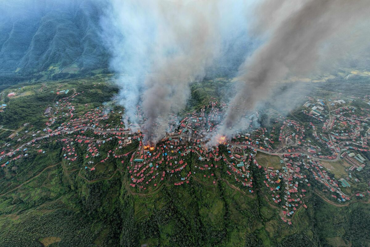 Save the Children Says Staff Missing After Myanmar Massacre - Bloomberg Save the Children Says Staff Missing After Myanmar Massacre