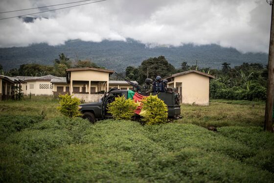 Cameroon Polls Close With Fear Stalking Anglophone Regions