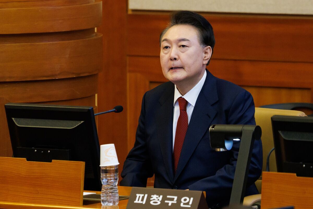 South Korea’s Yoon Appears at Start of Insurrection Trial