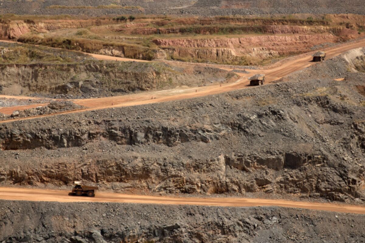 ⚫️ BLOOMBERG: Barrick Mining Corp. raggiunge un accordo di risarcimento di 430 milioni di dollari con il Mali