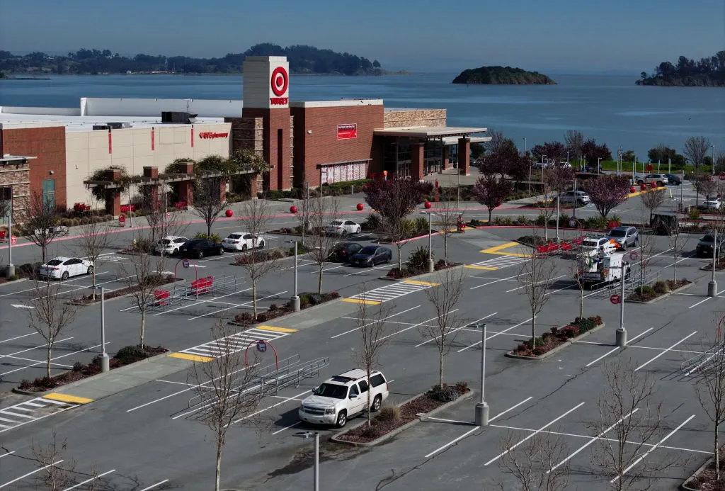 On the plus side: lots of parking options.