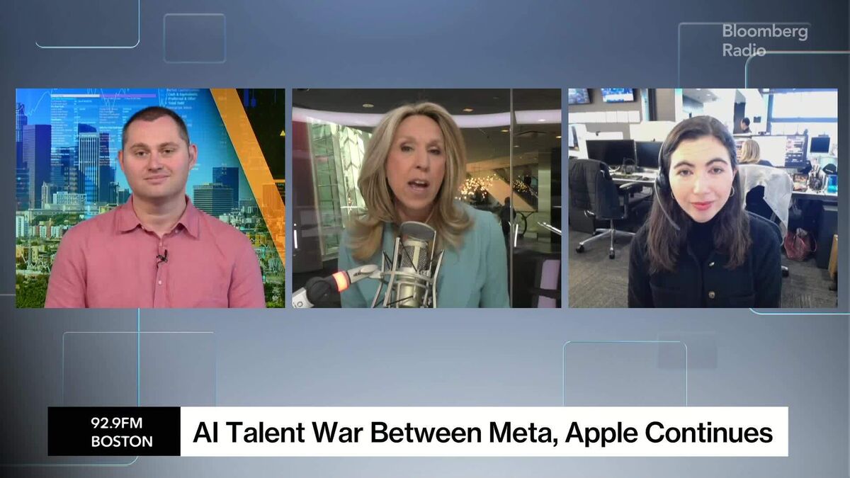 Apple Loses More AI Talent, But Enters Touch PC Market