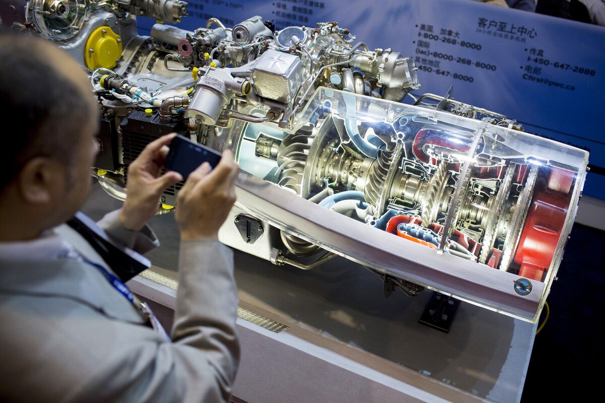 GE Claims Rival Pratt's New Engine Ideas Are 30 Years Old Bloomberg