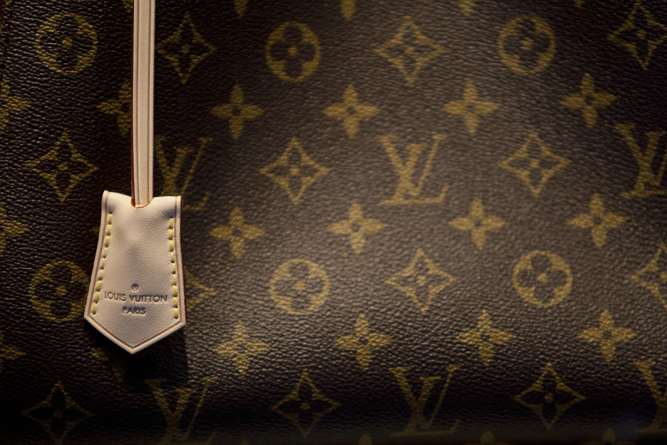 LVMH Falls in Paris as Fashion and Leather Goods Sales Slow Bloomberg