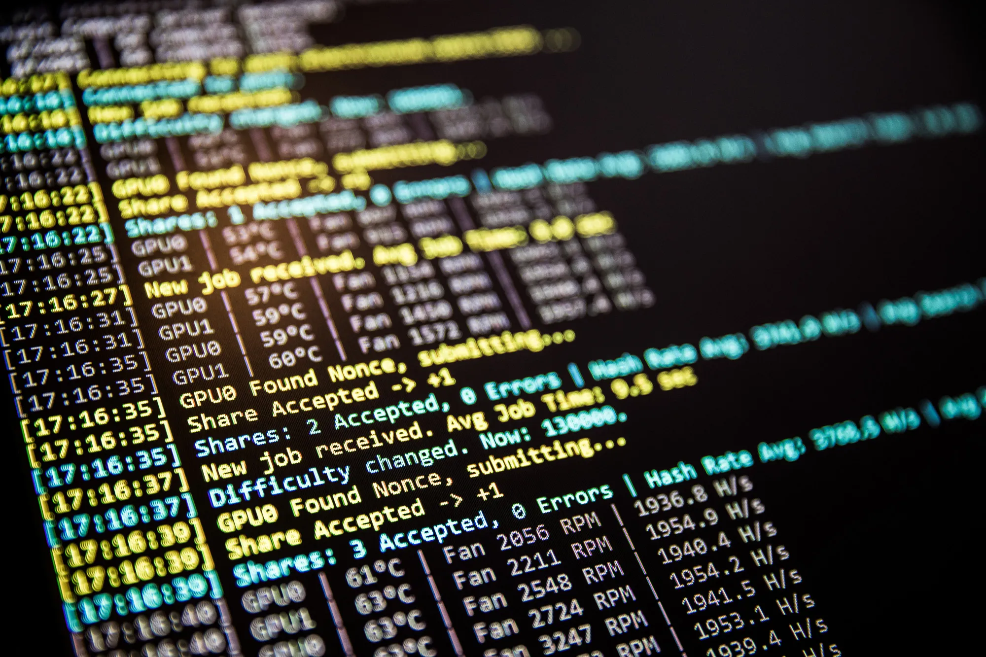 Poloniex Suspends Withdrawals, Spurring Fear of Lost Funds - Bloomberg