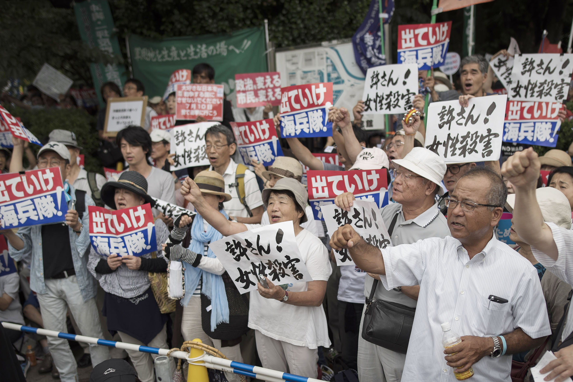 Massive Protest On Okinawa Opposes U.S. Military After Killing - Bloomberg