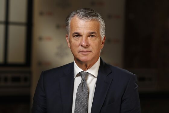 UBS Cuts CEO Ermotti’s Pay as Bonuses Hinge on French Fine